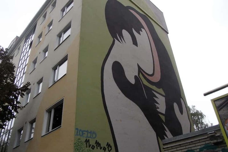 Private Alternative Berlin Tour -Murals, Graffiti and Squats - Exploring Berlin’s Edgy Charm: A Deep Dive into the Private Alternative Tour