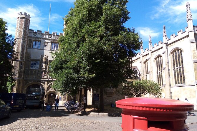 Private and Bespoke Cambridge Tour for the Discerning Traveler - Schedule and Availability