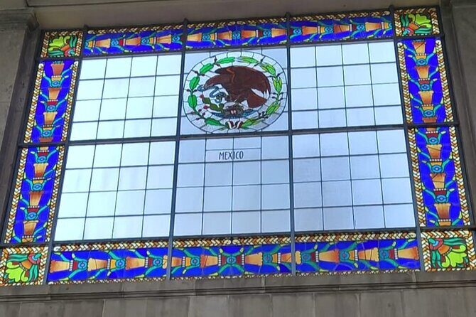 Private and Guided Tour to Chapultepec Castle with Transportation - An In-Depth Look at the Tour Experience