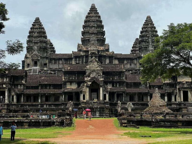 Private Angkor Temples with Spanish Guide - Key Points