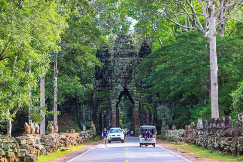 Private Angkor Wat Sunset Tour with Lunch and Snack Included - Who Will Love This Tour?
