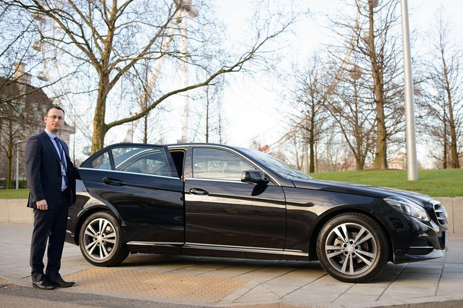 Private Arrival Transfer: Heathrow Airport to Central London - Luggage Allowance