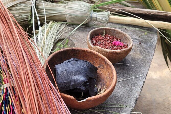 Private Artisans Tour to Piramides Oxkintok and Cenote San Ignacio - Exploring the Private Artisans Tour to Oxkintok and Cenote San Ignacio