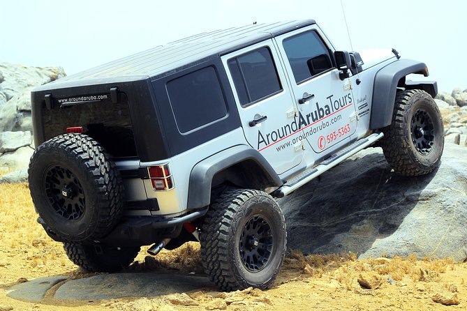 Private Aruba Jeep Tour: Exciting Attractions and Panoramic Views - Customizable Tour to Suit Interests