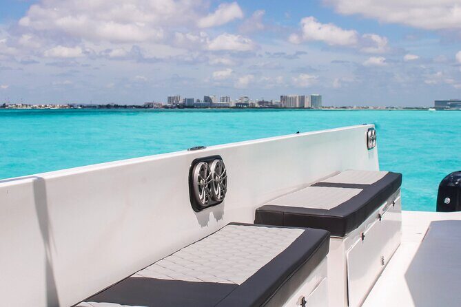 Private Atomic Catamaran Tour to Isla Mujeres - The Sum Up