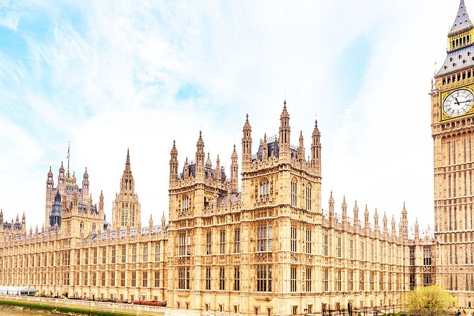 Private Audio Guided Walking Tour in London - Tour Location and Accessibility