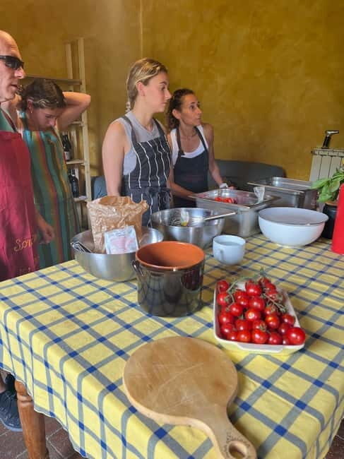 Private Authentic Home Tuscany cooking class - Key Points