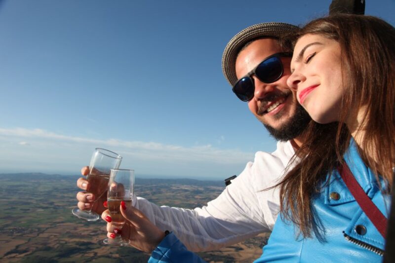 Private Balloon Flight for Two or 4 Pax From Barcelona - Included Amenities