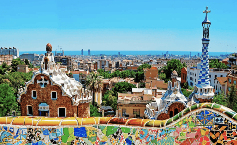 Private Barcelona Sagrada Familia Parc Guell Pedrera - Transportation Details