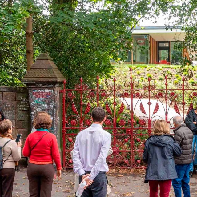 Private Beatles & Beer Bus tour 4 hour & drinks 1-8 people - What Makes "Beatles & Brews" Stand Out