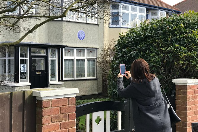 Private Beatles Car Tour, Penny Lane, Strawberry Field & Childhood Homes - Cavern Club Visit