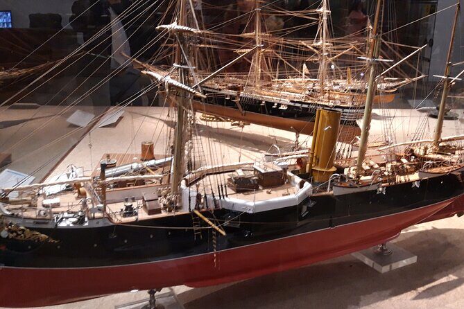 Private Belem tour with tram and the new Quake Museum - Who Should Book This Tour?