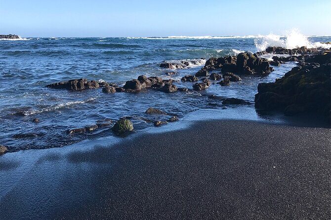 Private Big Island Kona Volcanoes and Waterfalls Tour - Hawaii Volcanoes National Park