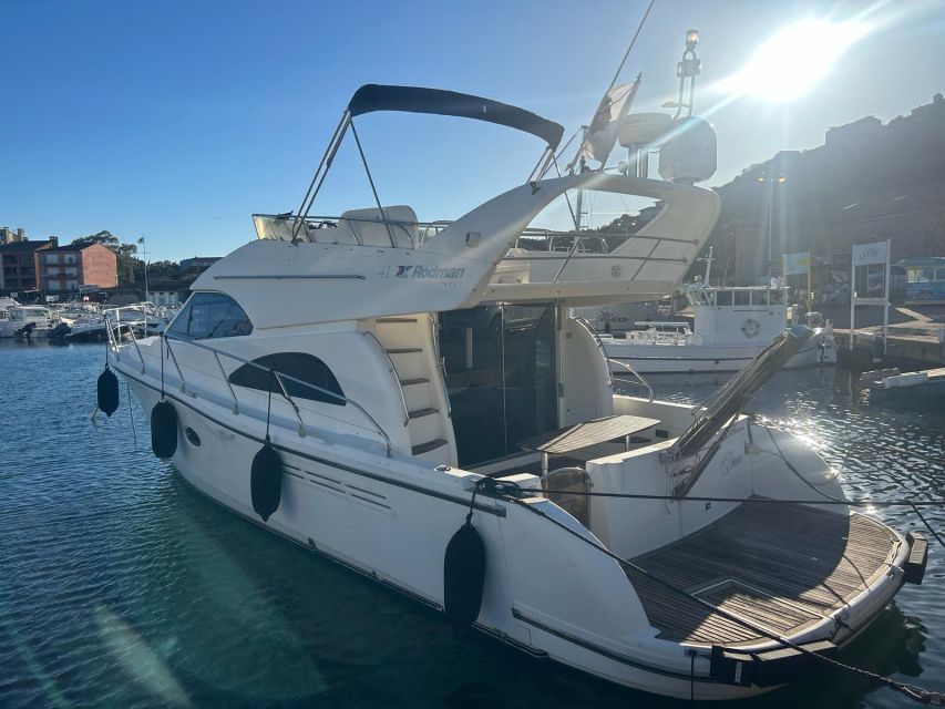 Private Boat Coastline Day Trip - Important Information