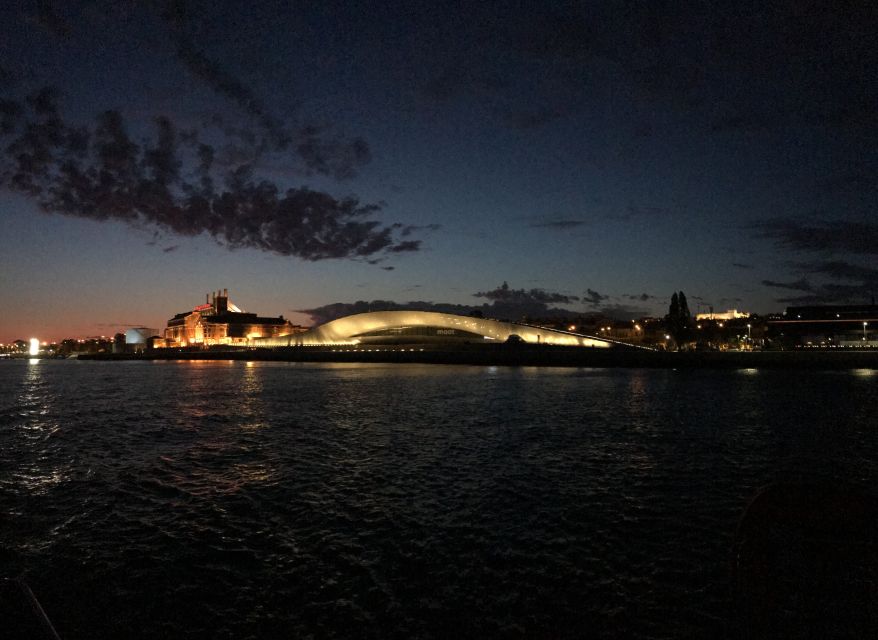 Private Boat Night Tour - Lisbon - Panoramic River Views