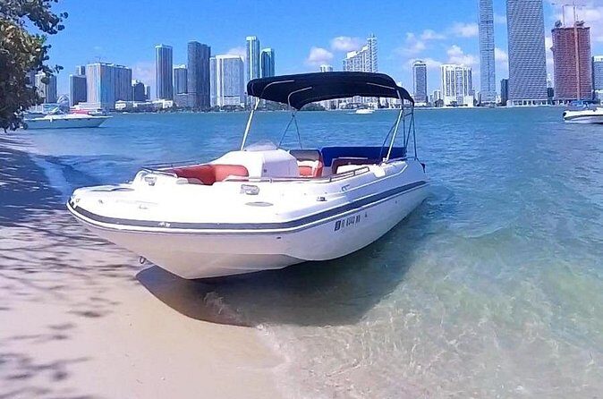 Private Boat Rental in Miami for 10 People - FAQ