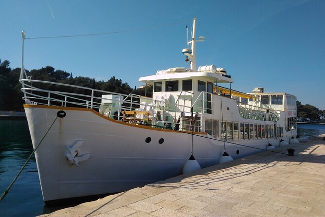 Private Boat Rental in Pula - Accessibility Features