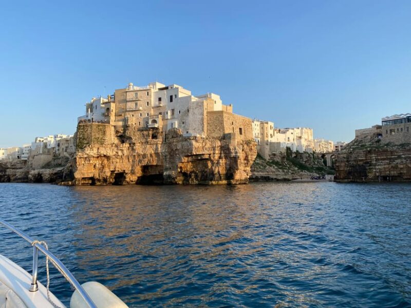 Private Boat Tour Among Caves and Aperitif - Inclusions and Amenities