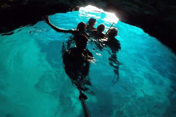 Private boat tour - caves, snorkeling, bays and beaches - Who Should Consider This Tour?