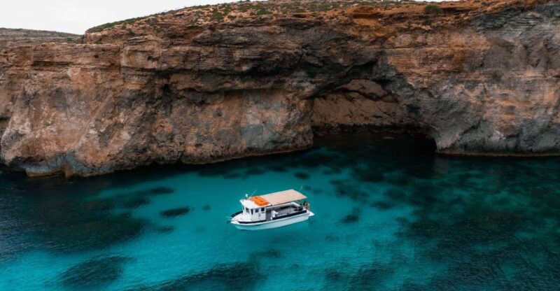 Private Boat Tour Experience With Blue Lagoon and Comino - Itinerary Details
