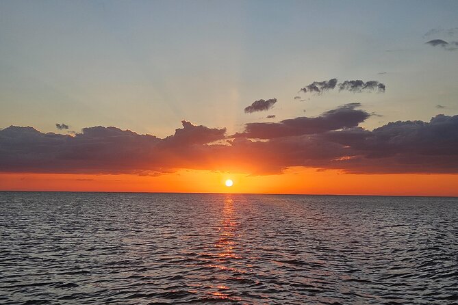 Private Boat Tour For Sunset Cruise And Sunset Bridge Tour - Meeting and Pickup Details