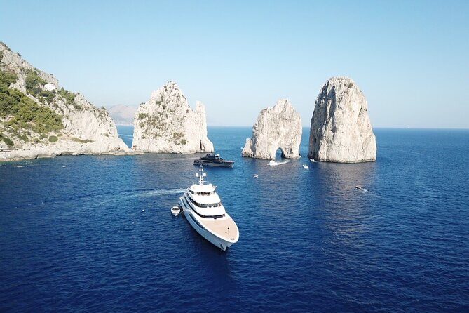 Private boat tour from Naples to Capri+Amalfi Coast JEANNEAU DB43 - Key Points