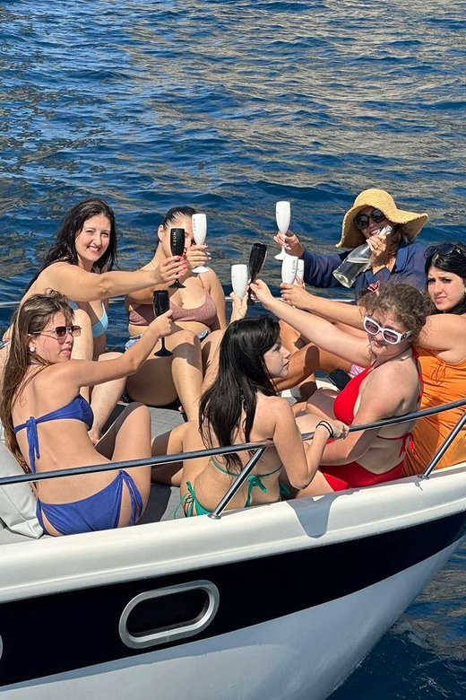 Private Boat Tour From Sorrento to Capri - Free Time in Capri