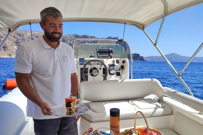 Private boat Tour in Santorini - A Deep Dive into the Santorini Private Boat Tour