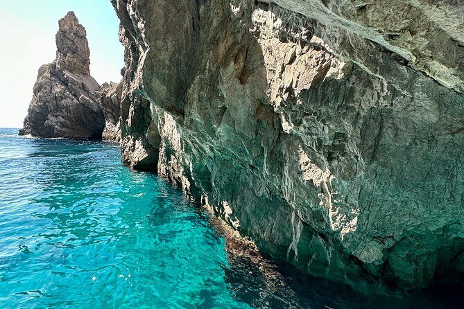 Private Boat Tour of Capri Island - FAQ