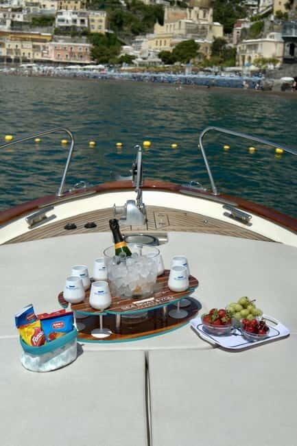 Private boat tour of the Amalfi Coast 4 hours - Exploring the Amalfi Coast by Private Boat