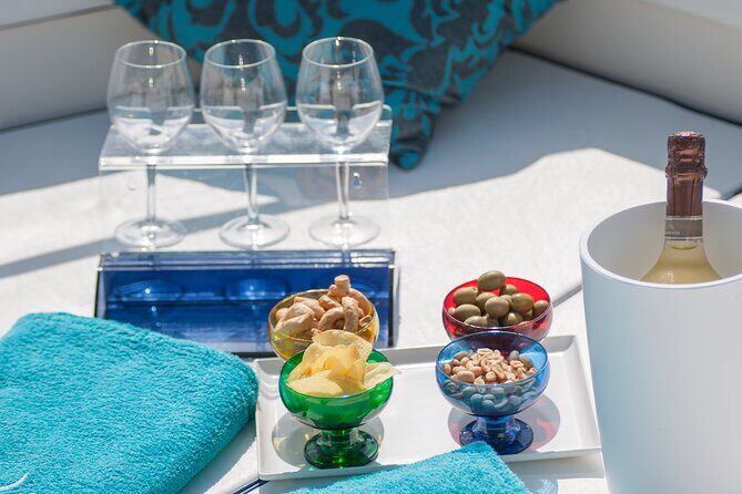 Private boat tour of the Island of Capri, Caves, Faraglioni - Final Words