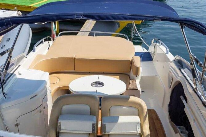 Private Boat Tour on Lake Como in Lombardy - Assistance and Support