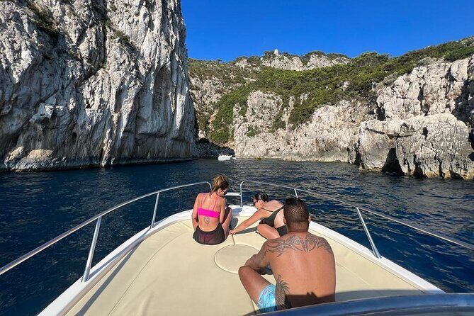 Private Boat Tour to Capri's Hidden Gems with Local Skipper - FAQ