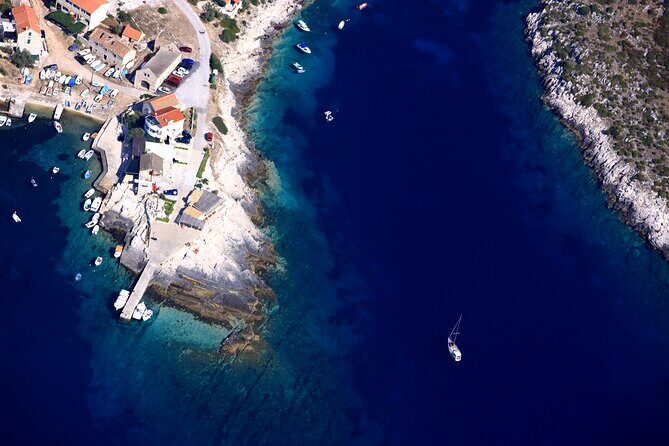 Private boat tour to the Blue Cave and Vis highlights - FAQs