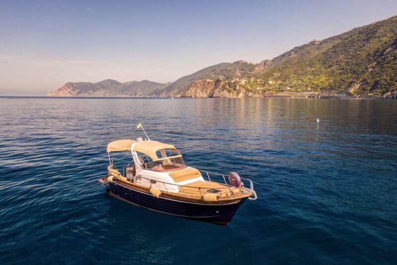 Private Boat Tour to the Gates of the Cinque Terre (HD) - What to Bring