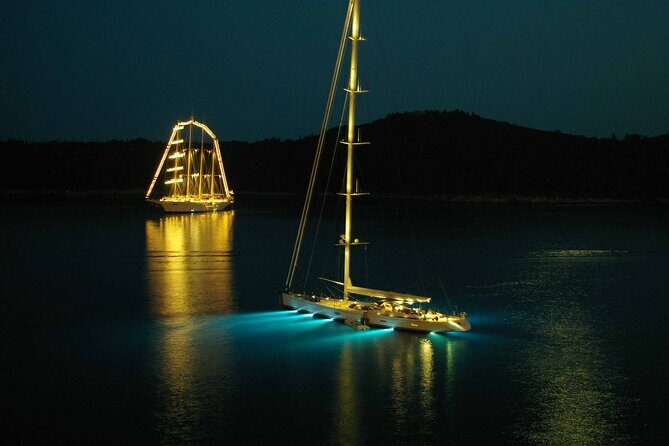 Private boat tours Dubrovnik : Sunset Panorama Cruise - An Elegant Way to Say Goodbye to Dubrovnik