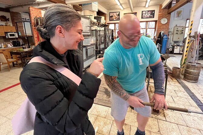 Private Bohemian Glass and Czech Crystal Tour with lunch included - FAQs