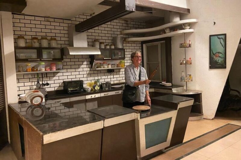 Private Bollywood Studio Tour With Mumbai City Tour - Customer Reviews