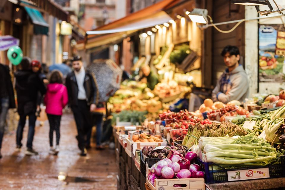 Private Bologna Tour: Piazza Maggiore to Due Torri - Recap