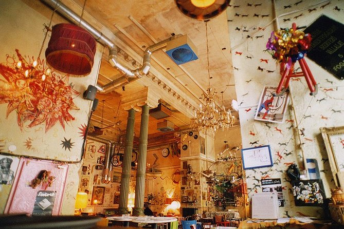 Private Budapest Ruin Bar Tour With Local Drinks & Street Food - Exceptional Guest Reviews and Ratings