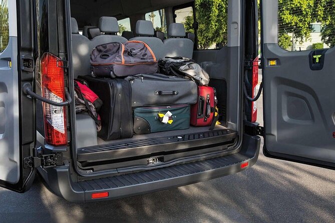 Private Bus or Limo Transfer Orlando Airport to Theme Park Hotels - Booking Your Transfer: What You Need to Know