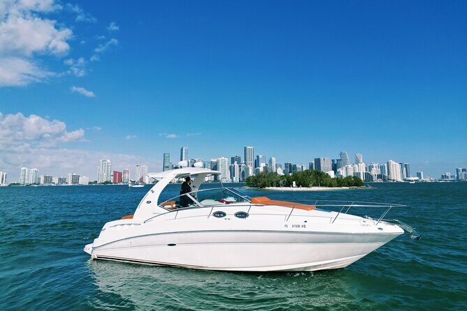Private Captained Boat Tour in Miami for up to 12 Passengers - Key Points