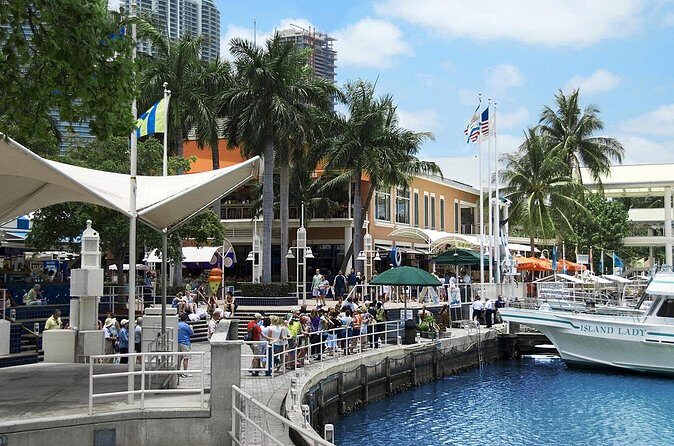 Private Car Rent with Driver 3 to 6 Hours in Miami Area - Key Points