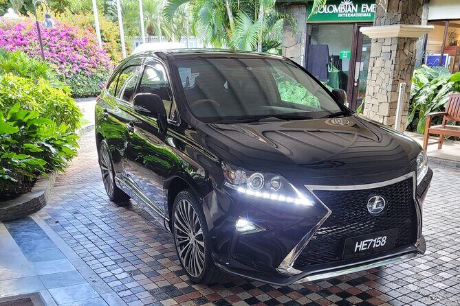 Private Car transfer from Hewanorra International Airport (UVF) - The Experience of the Private Car Transfer in St Lucia