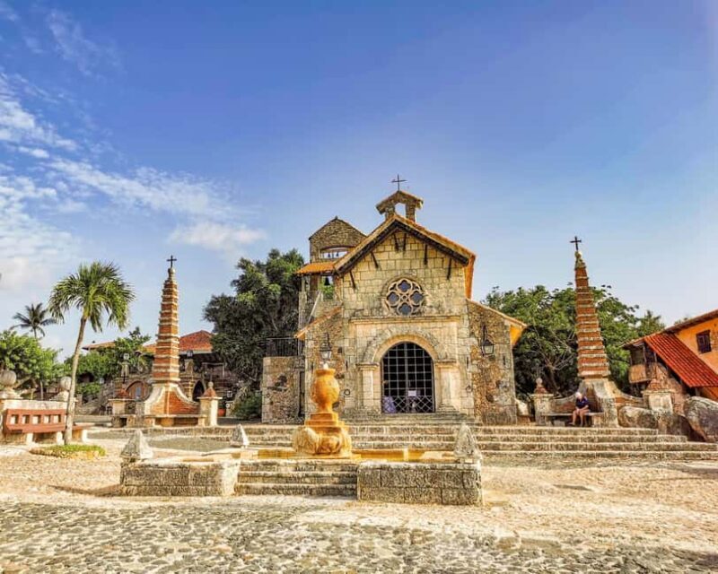 Private: Catalina Island Snorkel & Altos de Chavón Tour - A Day in the Dominican Republic: What You Can Expect