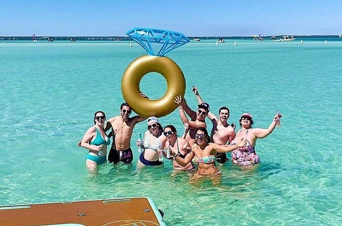 Private Catamaran Charter to Crab Island for up to 13 Guests - FAQ