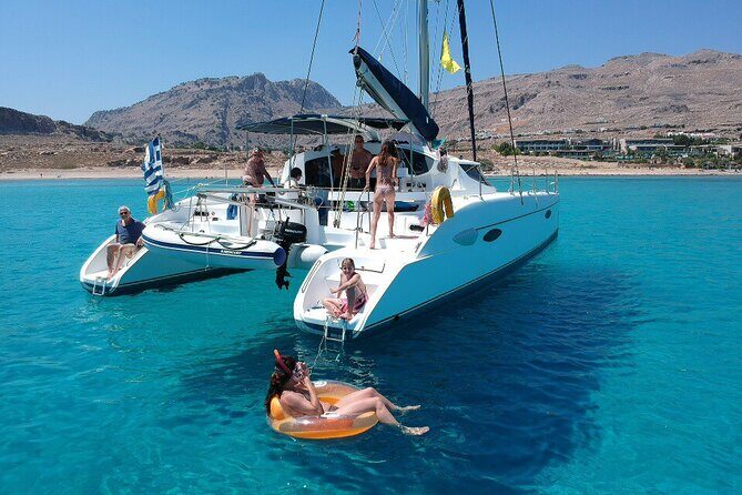 Private CATAMARAN daytrip - Lindos/ Rhodos with Lunch and drinks - Key Points