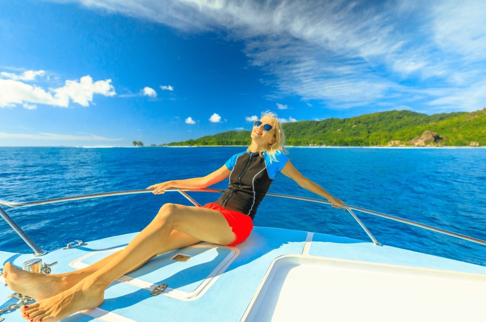 Private Catamaran Excursion to Isla Saona From Punta Cana - Catamaran Journey