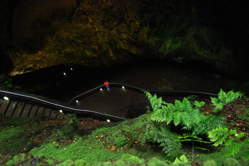 Private Caves Tour With a Geologist - Inclusions