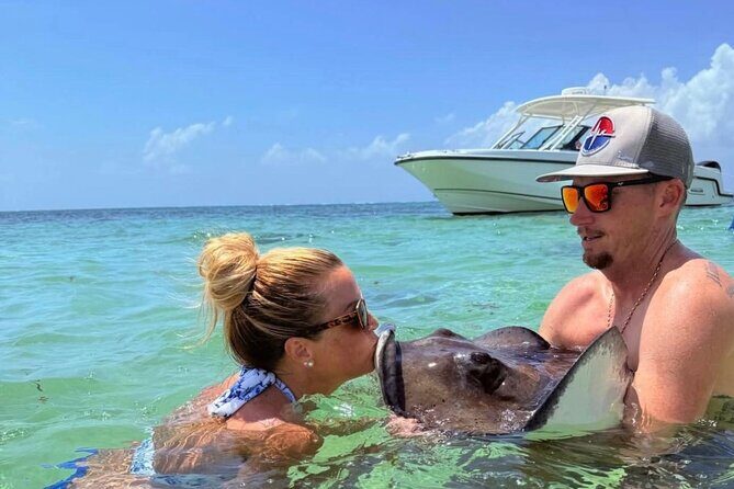 Private Charter for Stingray city - Introduction